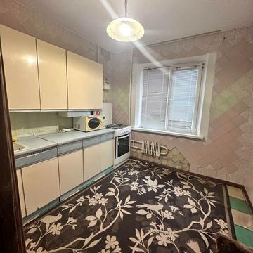 Прибузька вул., 34