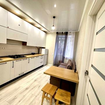 Здам 1к 35м2 поруч з лісом. Газ плита. Вільна