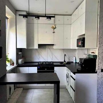 продам светлую 2к квартиру Днепр