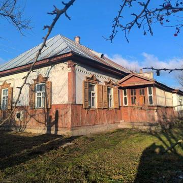 Продам будинок в селі Кобижча. Центр