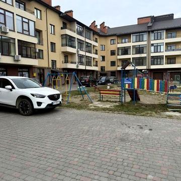 Продається велика 2 кімнатна квартира в Богородчанах ЖК Карпатський край