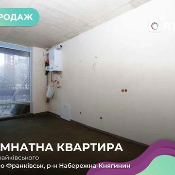Продаж 1к квартири з чорновим ремонтом в ЖК Family Plaza