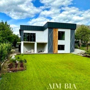 Чудовий Будинок 200 кв Автомобіль в подарунок