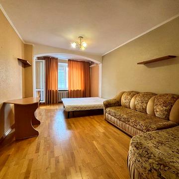 Довгострокова оренда на ст.м. Позняки проспект Петра Григоренка, 15