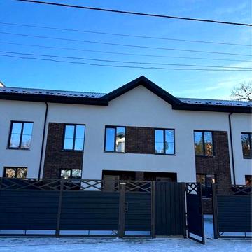 Кутовий таунхаус центральний  парк Ірпінь  , газ