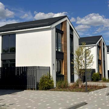 Котедж 106 кв.м з документами. 4,5 сотки землі. ЄОселя єВідновлення