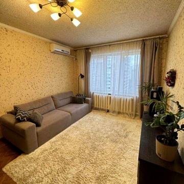 2 квартира проспект Гагарина 90, мспортивная, м Левада