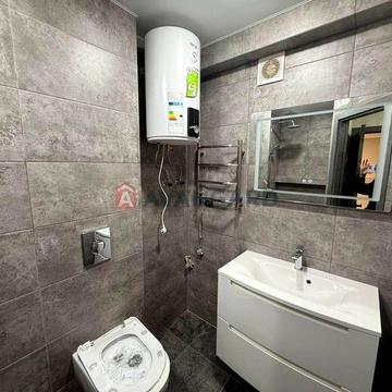 Капітальний ремонт, 1-а квартира на Космосі, 3 поверх