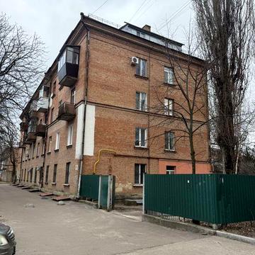 Зигіна, простора 4 -х кімнатна сталінка з меблями та технікою