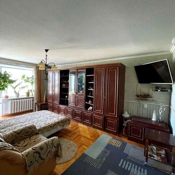 Продаётся 2х ком. ул. Запорожского Казачества