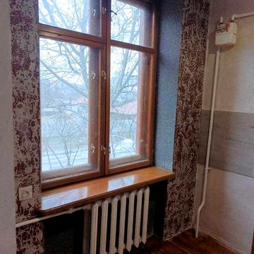 Продам 1 к. квартиру в кирпичном доме, Клочковская