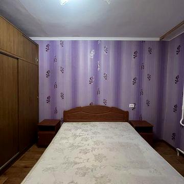 Оренда 2 кім.квартири на Крошні з меблями та технікою