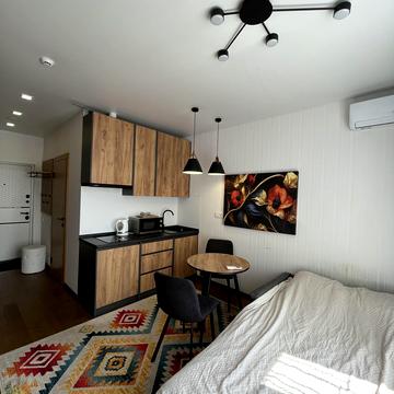 Василя Стуса вул., 35-А