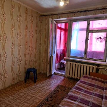 Продается гостинка Киевский рынок