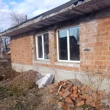 Дача під реконструкцію з міцною основою та світлом. Соколовський масив