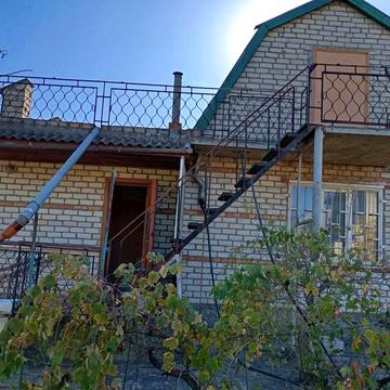 Продам в с. Нерубайское 2 эт.дачу 27 т.у.е