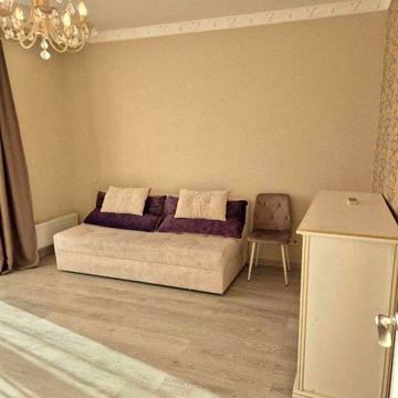 Оренда 1-кімнатної квартири з панорамним видом — метро Лукянівська