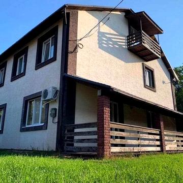 Добротний будинок в Рибцях!