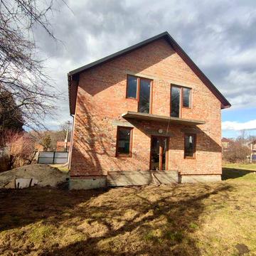 Продаж будинку в с.Липники . Не дача .