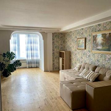 Оренда 3 к/к  -  Центр. Є газ і генератор