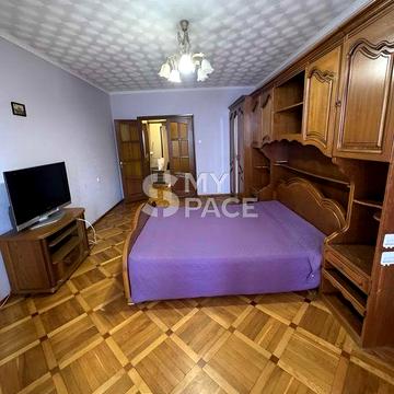 Сучасна VIP квартира на Івасюка 19 — заїжджай і живи