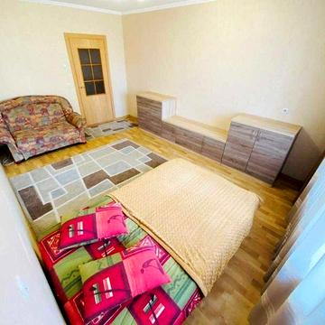 Григоренко, 16, Позняки. Осокорки, ТРЦ River Mall