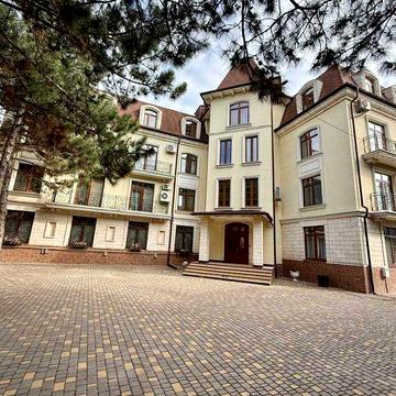 Трехкомнатная квартира в клубном доме на 9-ой Фонтана. Морская сторона