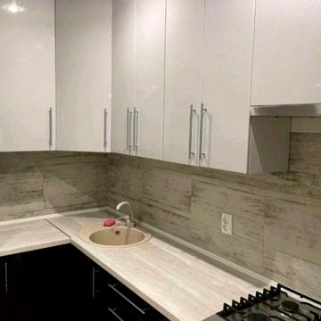 Сдам 1к комн комнатную кв-ру 10000