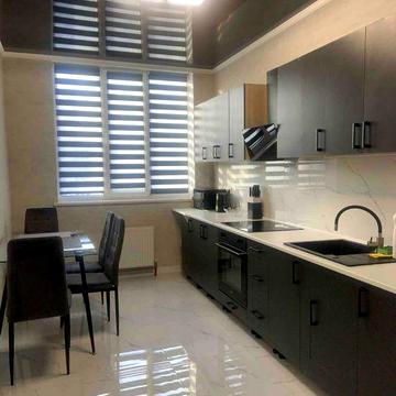 Сдам длительно 2 ком.в Цветном Бульваре с евроремонтом