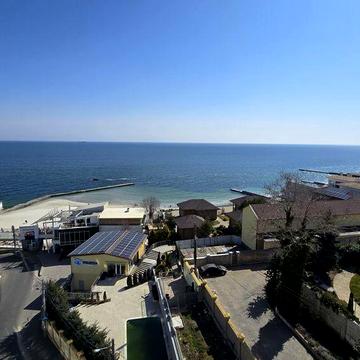 ЖК "Бриз Марин"  Шикарная квартира 68 кв.  с прямым видом моря  7 этаж ЖК Бриз Марин