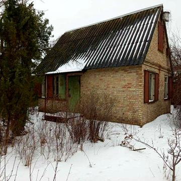 ОСОКОРКИ опалення-газ вул.Садова 1км метро Славутич від Центральна300м