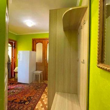 Сонячна двокімнатна квартира(!)