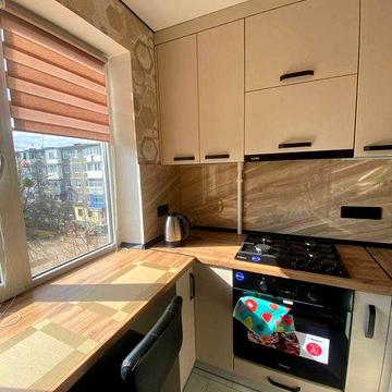 Центр оренда сучасної квартира з евроремонтом