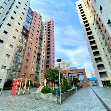 870 дол кв м! Срочно!Новострой!Подземный паркинг Центр! Набережная!