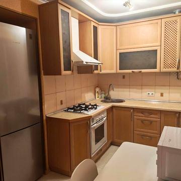 Продам 2 кімнатну квартиру на Петропавлівській