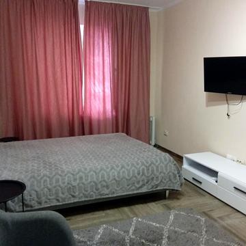 Госпітальна вул., 2