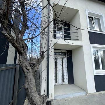 Готовий дуплекс в обжитому районі