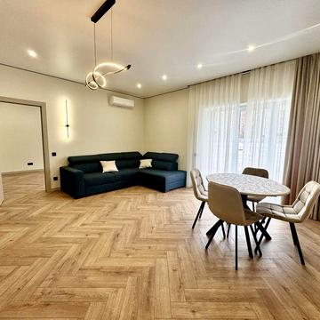 Окремий будинок з ремонтом. Сертифікат, єоселя