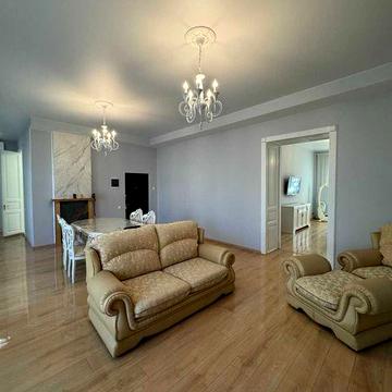 Продам эксклюзивную квартиру с террасой в историческом центре города