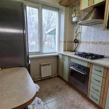 Продаж трикімнатної квартири на Веретенівці