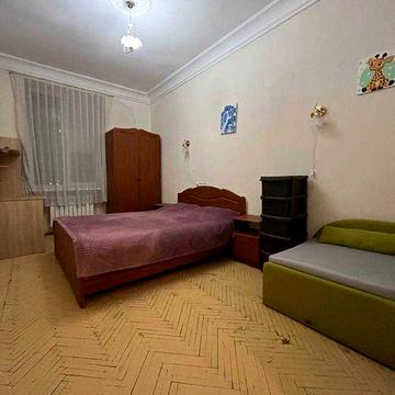 2к роздільна 60м2 м. Берестейська 5хв вул. Табірна 40