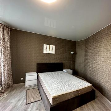 Зарічна вул., 1-В