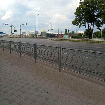 Будинок на 2 квар - ри. Дуплекс Є склад - за метро Бориспільська 40 хв