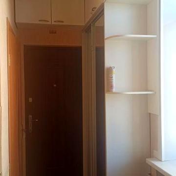 Продам, гостинку рядом с спортк. Локомотив