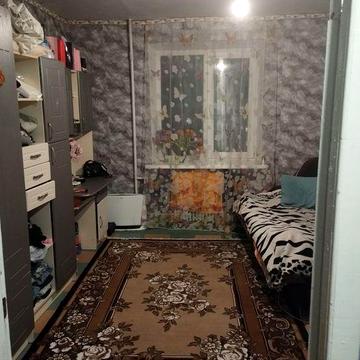 Продам 2-кімнатну квартиру на Дружбі