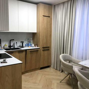 З комнатная квартира. Центр. Акварель 3