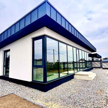 Продам сучасний одноповерховий будинок