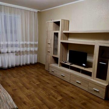 Здам у оренду 1-кім кв по вул. Сергія Данченка 5, Виноградар