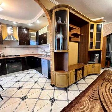 Оренда 3к квартири Косіора Осіння вул. 13 А