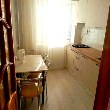 Оренда 2к квартири Центр Старокозацька вул. 3